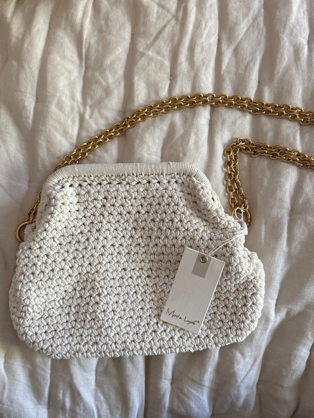 NWT Moda Luxe Crochet White Shoulder Bag with Gold Chain Strap
